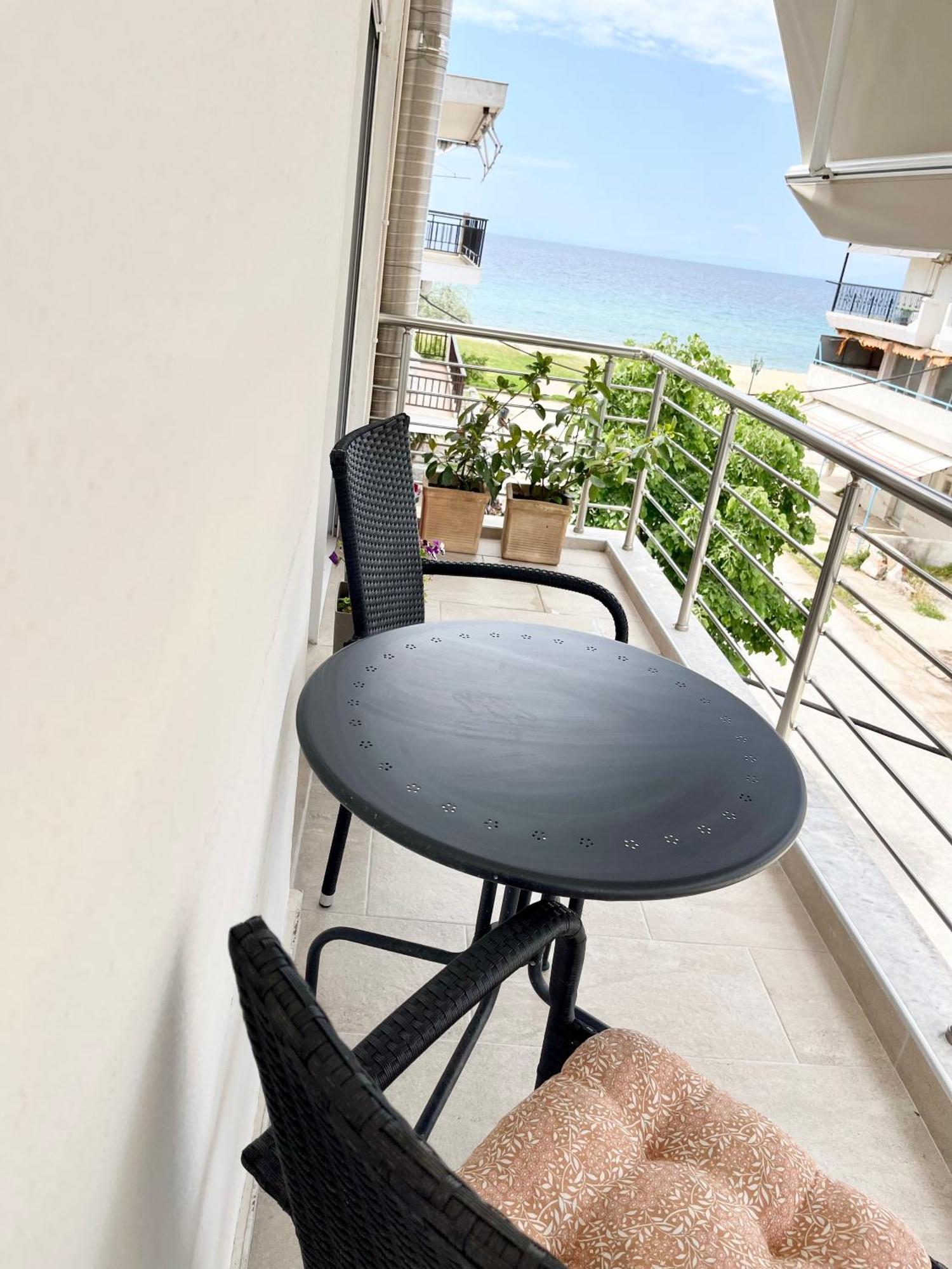 The Beach House Paralia Dionisiou Extérieur photo